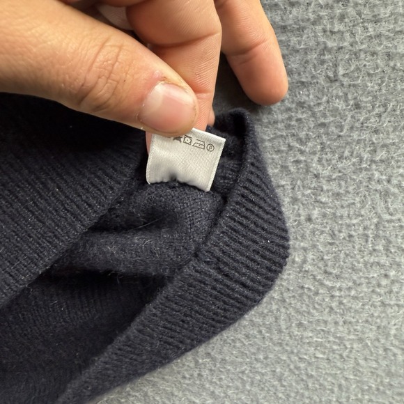 Loro Piana Sweater Men's 54 (XL) Blue 100% Cashmere V Neck Pullover Italy $1000+ - Picture 8 of 11